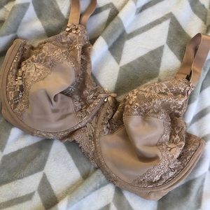 NEVER WORN BRA SIZE 34 H